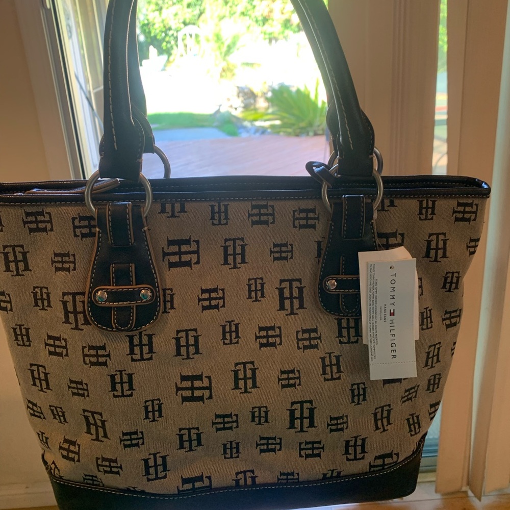 COPY - Brand new, never used Tommy Hilfiger Morning Glory Tote, New with tags
